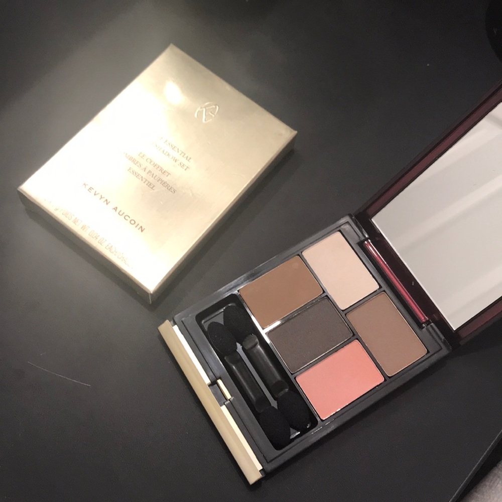 BRAND NEW Neutral Eyeshade Palette